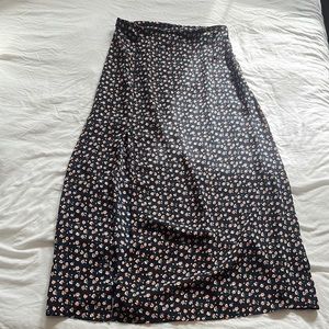 Floral midiskirt good luck gem size small